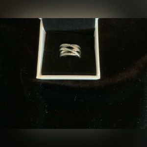 Sparkling & Polished Lines Ring, size 6